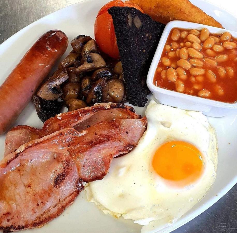 The Fylingdales Inn Robin Hood's Bay Ngoại thất bức ảnh